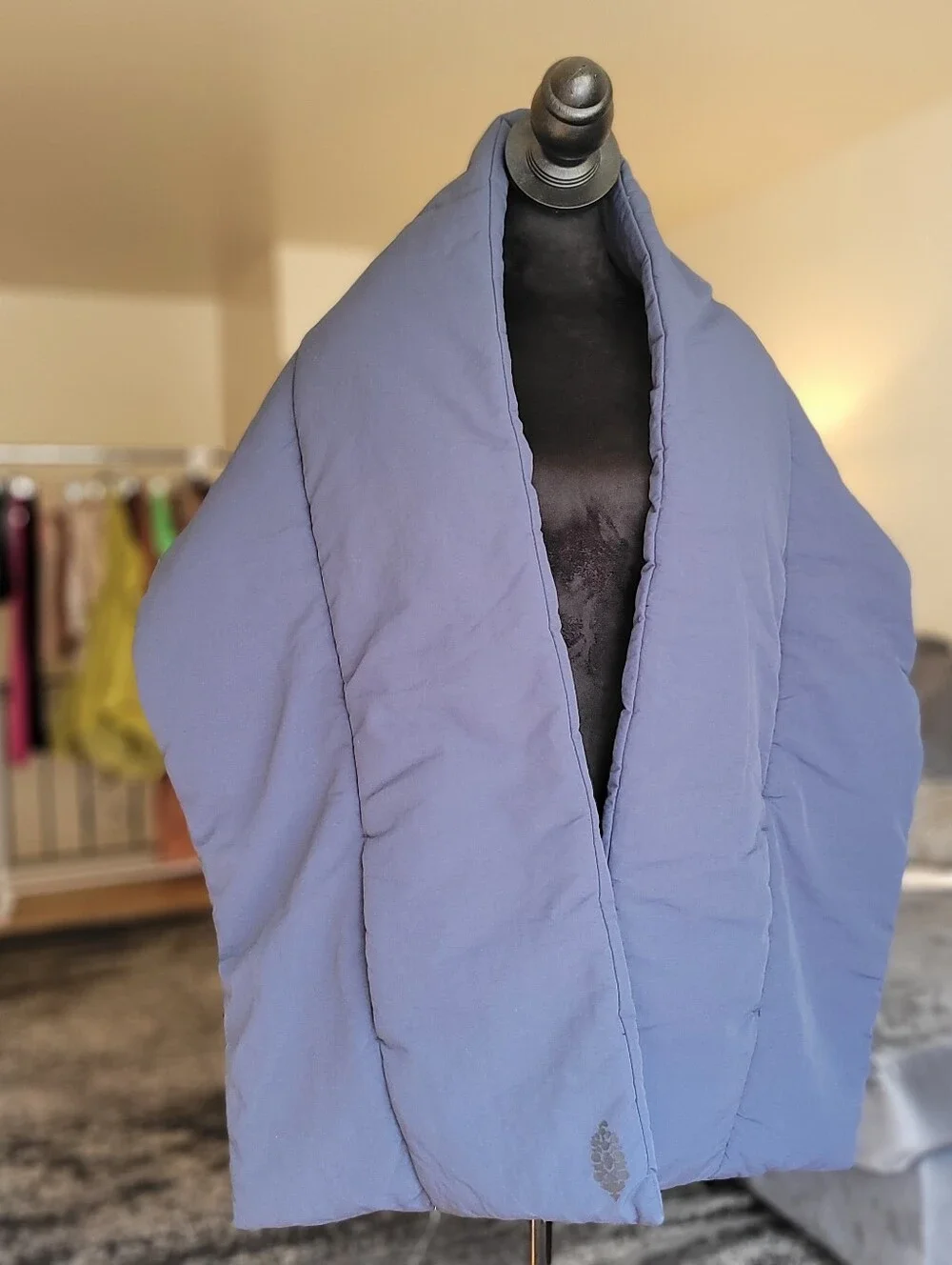 Free People Movement Petra Puffer Pocket scarf Midnight Navy Blue Shade